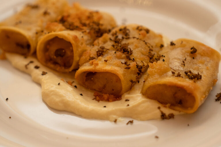 Ricevimenti e matrimoni Roma - Villa Grant cucina vegana e vegetariana - Paccheri patate porcini formaggio-veg tartufo